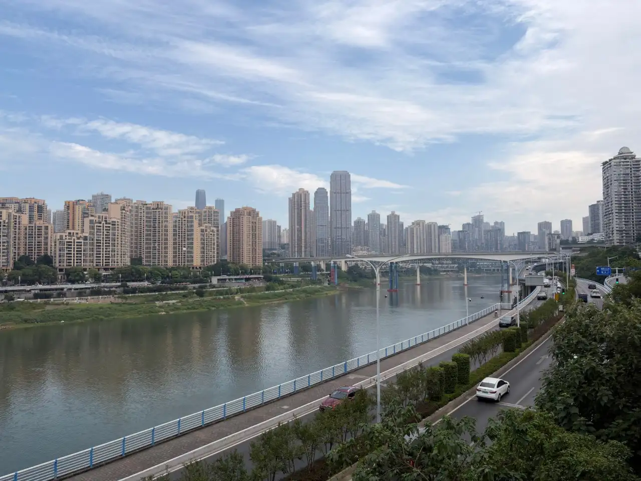 安防监控与门禁控制器融合方案在工业园区中的应用分析