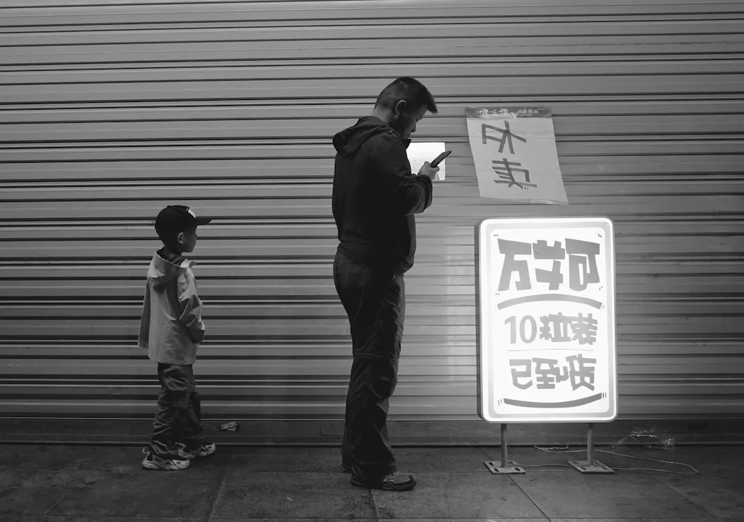 门禁控制器与巡更设备技术解析：企业安防硬件系统集成要点